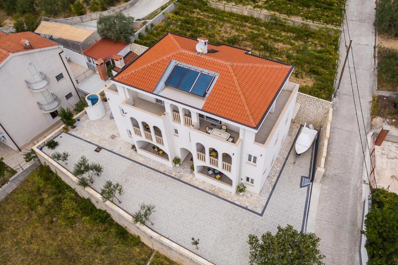 Appartments Villa Daria Marusici  Экстерьер фото
