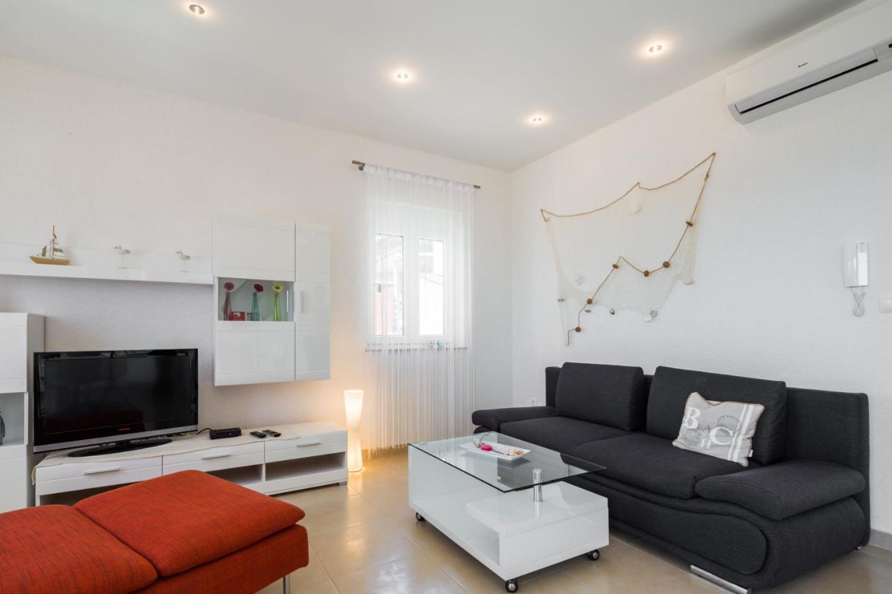 Appartments Villa Daria Marusici  Экстерьер фото